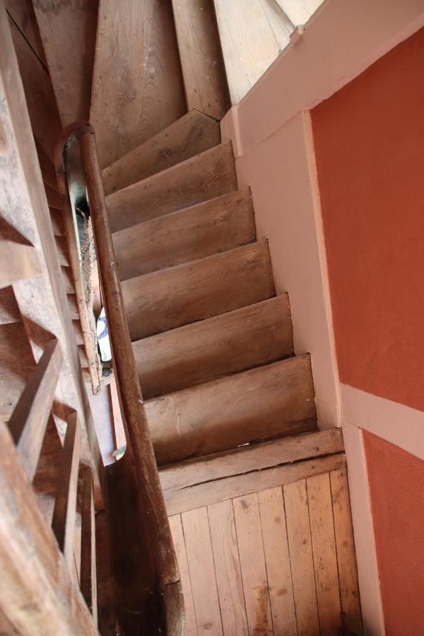 Nenuphar Appartement Autun Buitenkant foto
